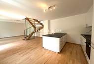 OSTSEITIGE MAISONETTE MIT HAUSCHARAKTER