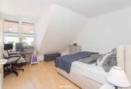 Dachgeschoß-Wohnung in U4- und Schönbrunn-Nähe