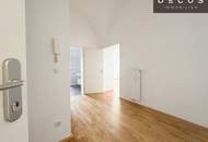 | STILVOLLE 2-ZIMMER-ALTBAUWOHNUNG | 2. OG | ca. 76,21m² | BESTLAGE | HAUPTPLATZ | INNENSTADT