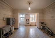 ++NEU++ 3-Zimmer Altbauwohnung, tolles Potenzial! - sanierungsbedürftig