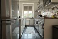 Helle 3-Zimmerwohnung im 4. Liftstock