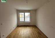 Moderne Wohnung mit großem Balkon entlang Prager Straße! Straßenbahn, S-Bahn und viele Geschäfte in der Umgebung!