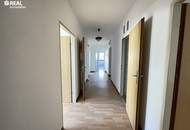 Helle 5-Zimmer-Wohnung mit zwei Balkonen