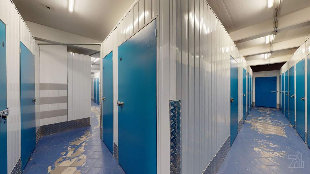 Selfstorage-Lager mit viel Renditepotential &amp; eigener Einfahrt in Meidling| PROVISIONSFREI