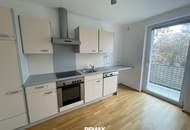 Miete: 4,5-Zimmer-Wohnung mit Balkon in zentraler Lage - perfekt auch als Studenten-WG