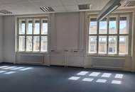 Großzügige Bürofläche mit 604 m² - 9 Büros im 4. Obergeschoss