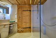 Luxuriöse Waldliegenschaft in idyllischer Lage bei Bad Goisern am Hallstättersee – Ruhe, Natur &amp; drei charmante Wohneinheiten in zwei Häusern