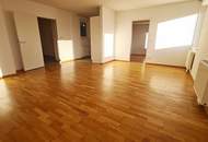 DACHGESCHOSS, sonnige 74 m2 Neubau, Wohnküche, 2 Zimmer, Wannenbad, Parketten, Holbeingasse