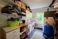Modernes Einfamilienhaus in Helpfau-Uttendorf mit Naturgarten und Werkstatt
