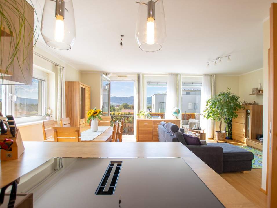 WILLKOMMEN ZUHAUSE! Attraktive 3 Zimmer Wohnung mit Traumküche zu kaufen!