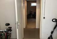 3 Zimmerwohnung & Balkon & Parkplatz