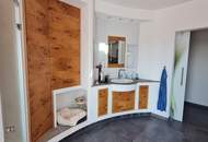"Neuer Preis" BETRIEBSLIEGENSCHAFT MIT GROSSER WOHNUNG