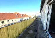 SONNIGES DACHGESCHOSS MIT TERRASSE