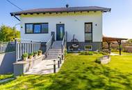 TRAUMHAUS MIT POOL, GARTEN, TERRASSE & GARAGE IN RUHIGER LAGE IM WEINVIERTEL!