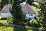 Beeindruckender Bungalow mit großem Garten und Pool