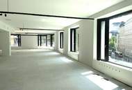 Modernes, hochwertig ausgestattetes Open Space Büro mit Balkon auf der Mariahilfer Straße zu mieten