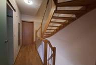 Doppelhaushälfte in St. Pölten-Süd – Modernes Wohnen auf drei Ebenen