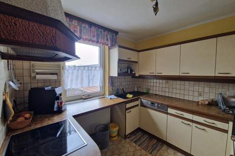 GROSSZÜGIGES LANDHAUS MIT GESCHLOSSENEM INNENHOF, WERKSTATT UND NEBENGEBÄUDEN IN PARADIESISCHER GRÜNRUHELAGE MIT MÖGLICHKEIT AUF STADEL UND KLEINE LANDWIRTSCHAFTLICHE FLÄCHE, Haus-kauf, 399.000,€, 3470 Tulln