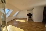 Dachgeschoss-Maisonette mit 3 Zimmern und Loggia - nahe zum Bahnhof Meidling!