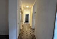 Moderne 2-Zimmer-Wohnung mit Balkon und Lift, Südwestausrichtung, Fahrradabstellplatz, 250m zur U-Bahn