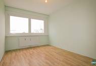 Freundliche 2,5-Zimmer Wohnung mit Loggia Nähe Stadtbad