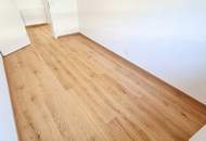 Ruheoase im Grünen! Sonnig. Saniert. Einfach super! Erstbezug mit Wohlfühlfaktor! 4 Zimmer + 2 Balkone + Garagenplatz + Hochwertige Einbauküche! Grün wohin das Auge reicht!