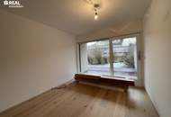 Erstbezug nach Sanierung – 5-Zimmer-Wohnung mit Terrasse und privatem Zugang