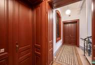 Exklusive Altbauwohnung mit hofseitigem Schlafzimmer und kleinem Balkon