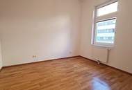 UNBEFRISTET, 79 m2 Altbau mit 6 m2 Balkon, Wohnküche, 2 Zimmer, gefördert, 1. Liftstock, Bernhardtstalgasse