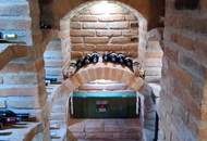 Großzügiges Wohnhaus nit herrlichem Garten und tollen POOL!