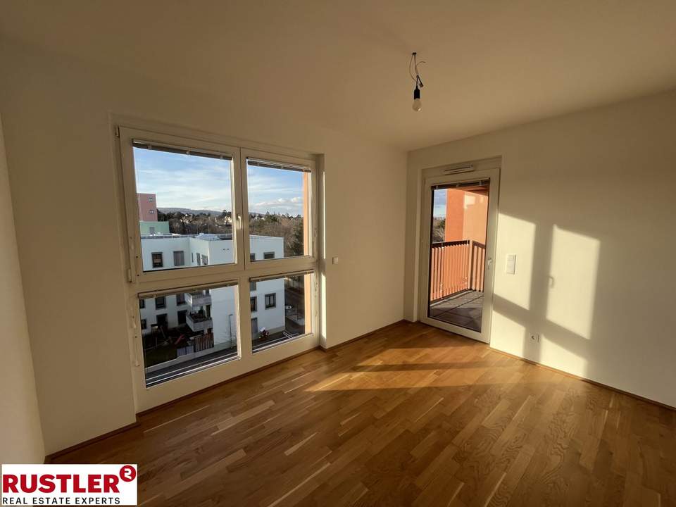 Charmante 2-Zimmer-Wohnung mit Loggia und schönem Ausblick