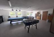 Tolles Zweifamilienhaus mit Einliegerwohnung, sonniger Terrasse, Keller, Doppelgarage und Pool!