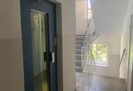 Perfekt + Hochwertig ! 2 Zimmer Wohnung + separater Küche und Essplatz. Furnished 1 bedroom next U1