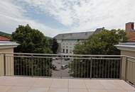 Exklusive, traumhafte Dachgeschosswohnung mit großer Terrasse
