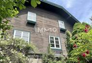 Nostalgisches Einfamilienhaus mit Romantikgarten in 1.920qm Bauland