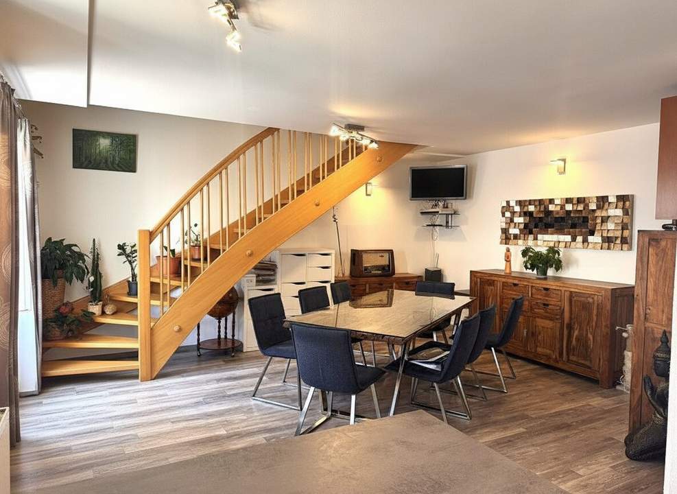 GEPFLEGTES MAISSONETTE-EIGENTUM MIT SONNENLOGGIA