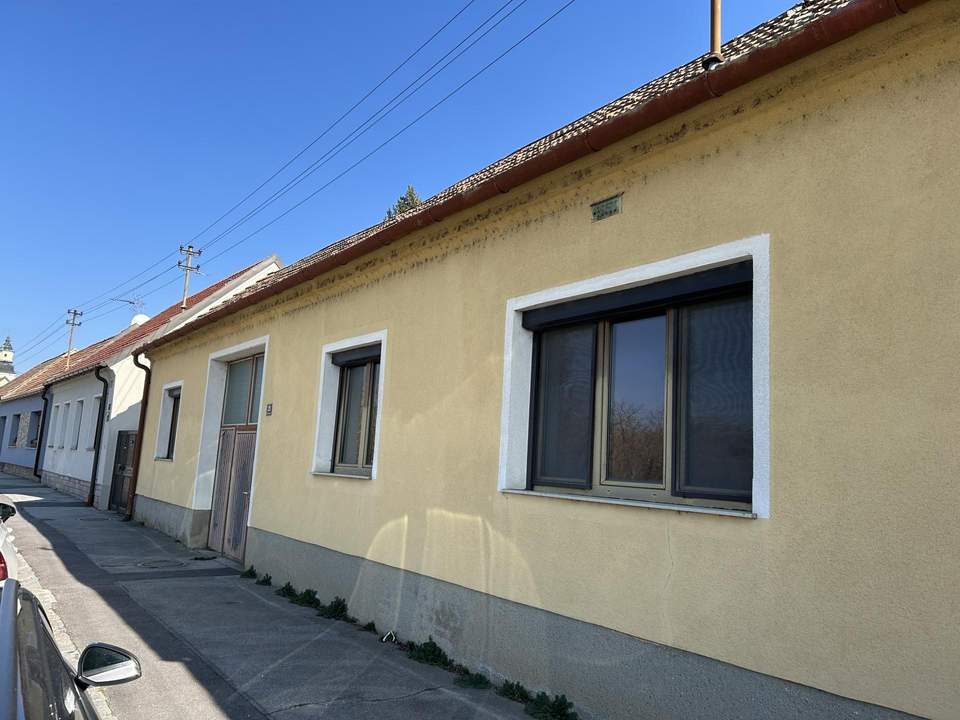 Grundstück mit Altbestand