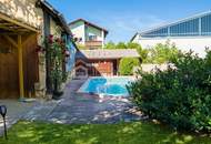 Einfamilienhaus mit Pool, Sauna und Nebengebäude