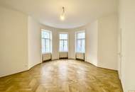 ERSTBEZUG nach Generalsanierung: Elegante und ruhige 4,5 Zimmer Altbauwohnung mit Grünblick nähe Hundertwasser Haus