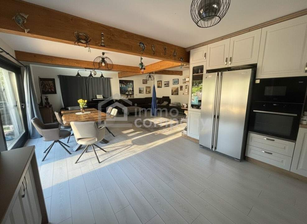 Neuwertiges Einfamilienhaus in Niedersulz, 170m², 4 Zimmer, Garten, Terrasse, Garage!
