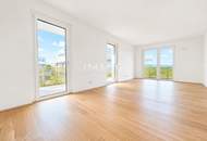WOW-Balkon trifft Grünblick: 3-Zimmer-Erstbezug mit 28 m² Freifläche, Fußbodenkühlung & Geothermie