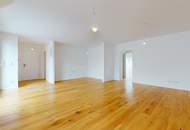 First occupancy! Modern top floor flat with open space in a quiet location