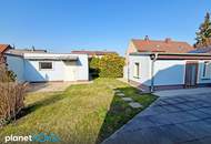 Entzückendes kleines Haus auf großem, sonnigem Grund