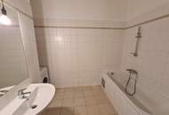 Befristet vermietete 3-Zimmer-Wohnung im sanierten Altbau.