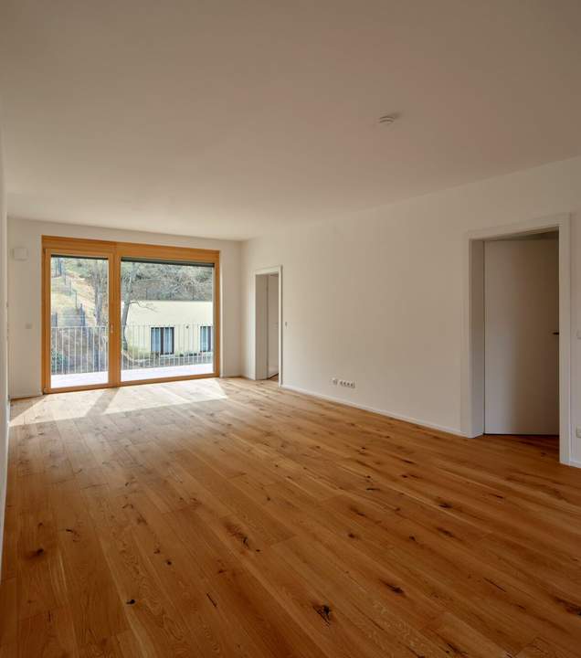 Bezugsfertige und gute geschnittene_2 Zimmer Wohnung mit Balkon _A24_KALEU139 Provisionsfrei!