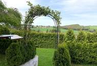 SONNIGES GROSSZÜGIGES EINFAMILIENHAUS MIT TOLLEM FERNBLICK, POOL UND GEPFLEGTEM GARTEN