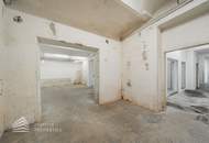 Geräumiges 3-Zimmer Büro mit großen Lagerräumen und eigener Einfahrt, Nähe Landstraße