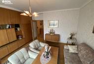 2 Zimmer und ca. 8 m² Terrasse