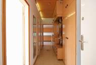 Sanierungsbedürftige 2-Zimmer-Wohnung mit Balkon