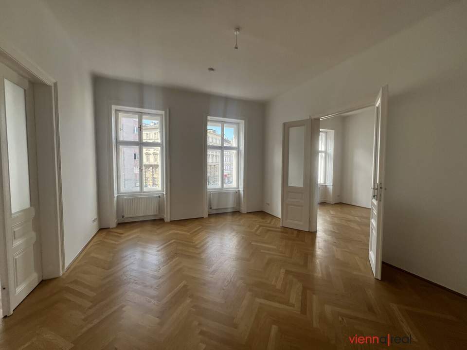 UNBEFRISTET - Helle 3,5-Zimmer Altbauwohnung mit Abstellraum und Kellerabteil